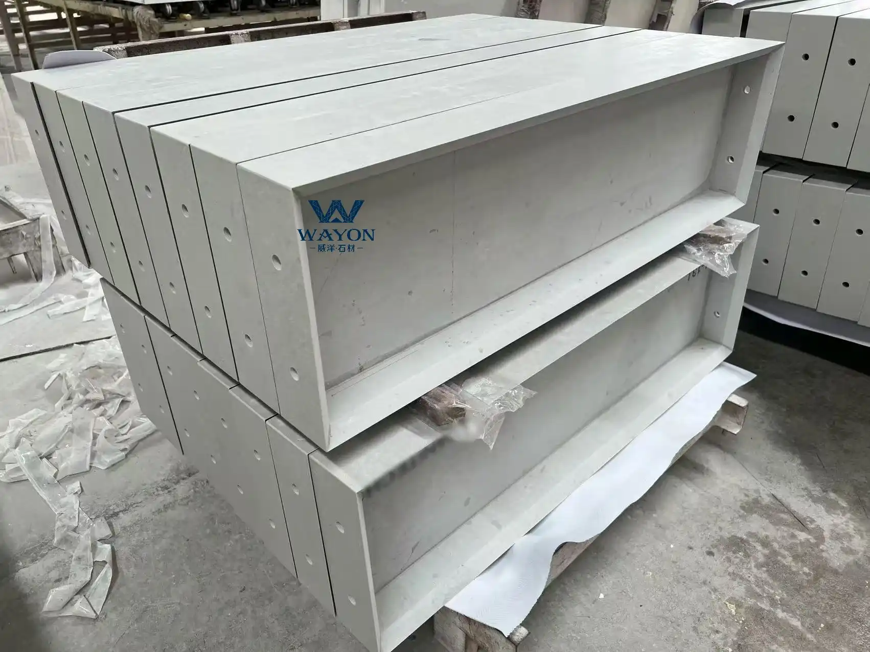 Quartz Cantilevered Stair Treads-WG628 Mistelle Grey
