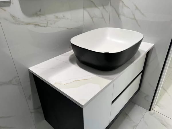 Wayon Stone |Avoid Stone Pitfalls in Kitchens & Bathrooms