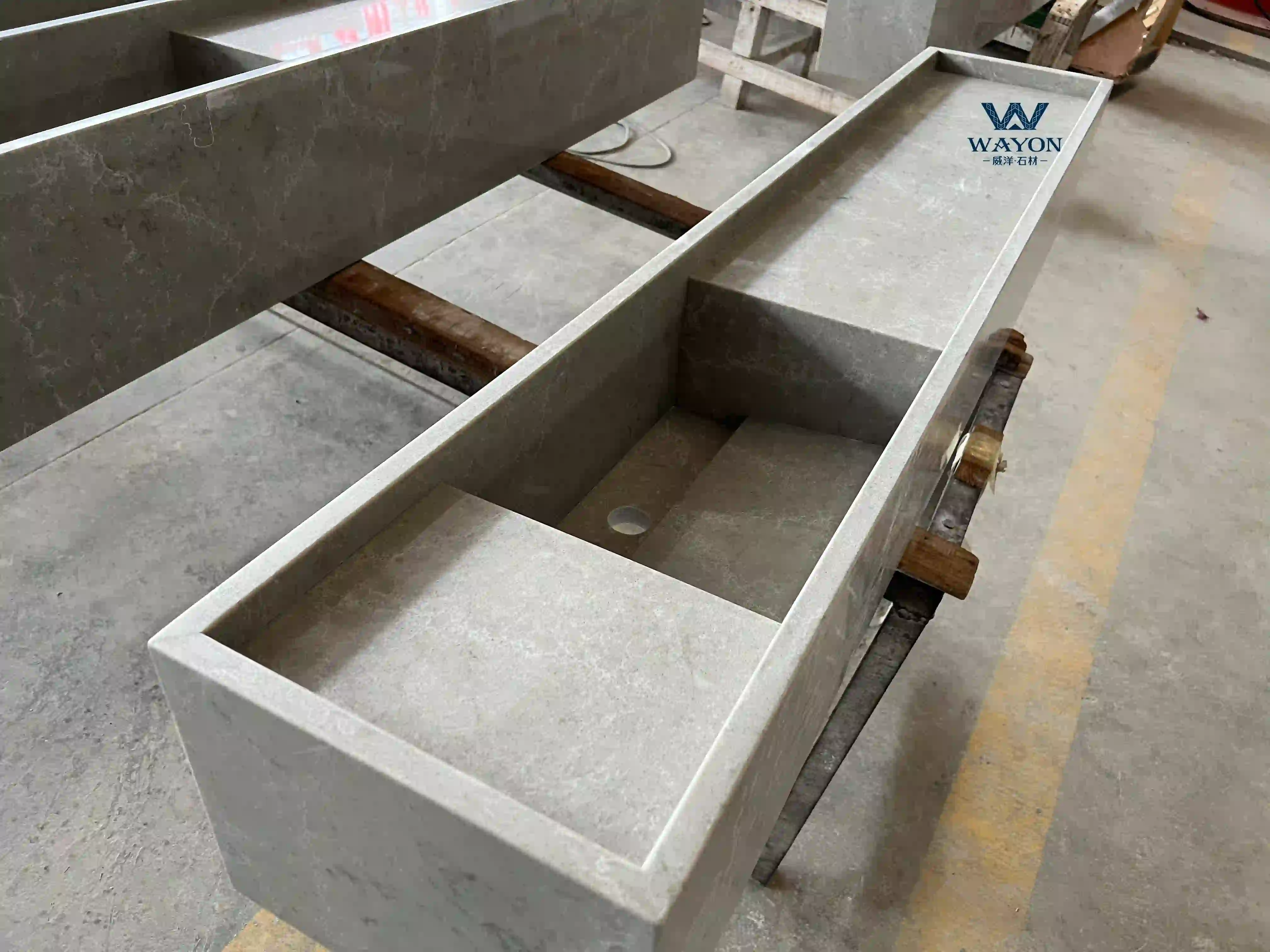 Quartz stone vanity top with integrated sink-WG631 Frostplume Grey