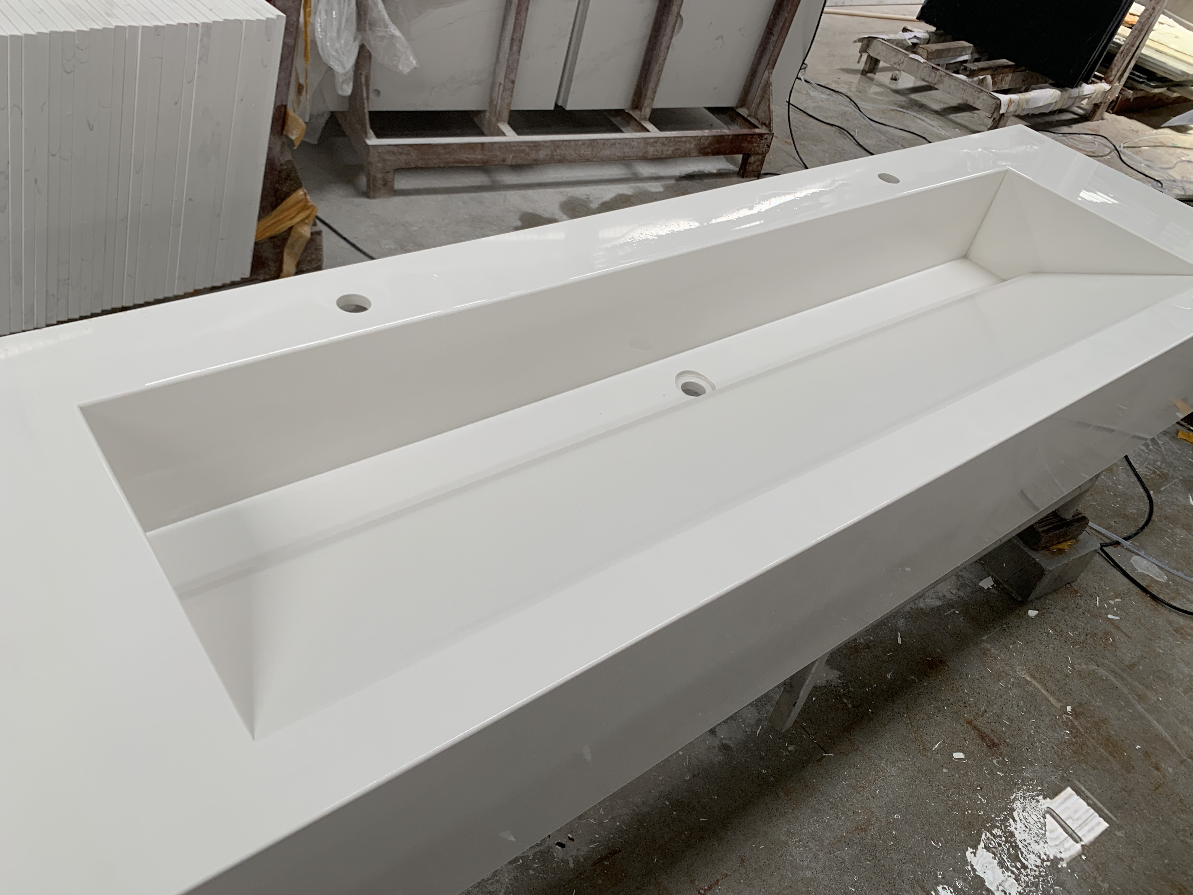 Wayon quartz stone vanity top Professional 45-degree splicing process + hand-polished details, the finished product looks more perfect, and every detail can stand the test.